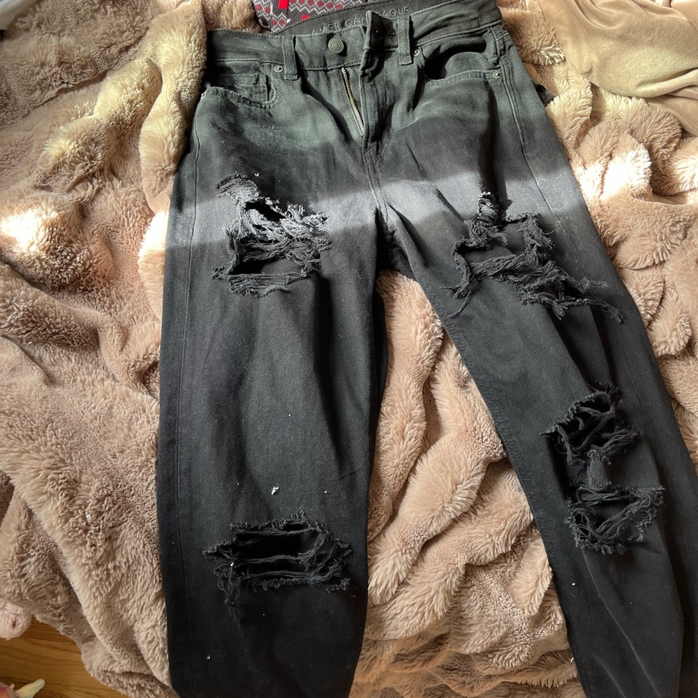 Brand new American eagle jeans. Never worn still has the tag!